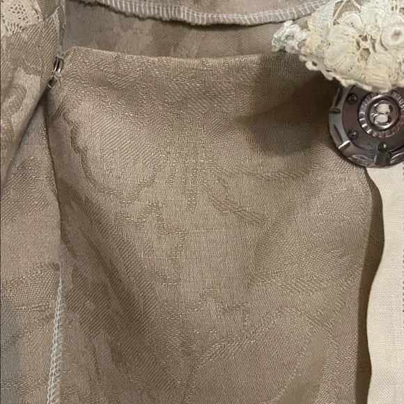 One-of-a-kind! Sharon Smith Santa Fe Cream Lace-Embellished Cropped Jacket - Picture 6 of 9